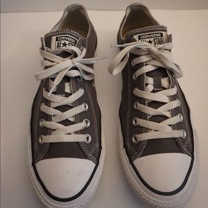 Men’s Converse all stars low tops